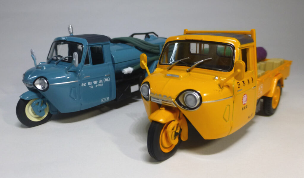 日本通運のトラックとバキュームカーのマツダT2000
